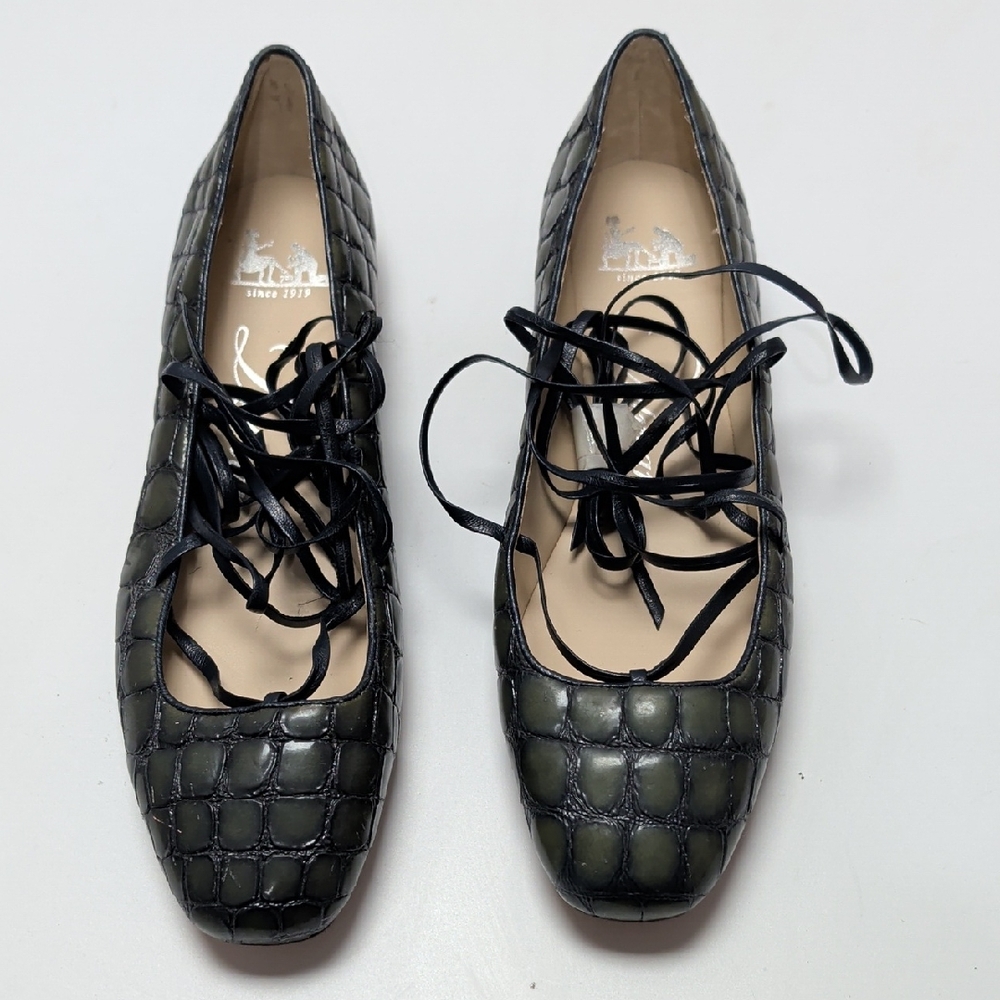 Delman Green Croc-Embossed Lace-Up Flats New 7 FAITH